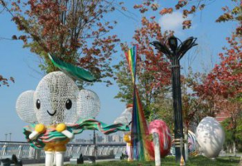 金鳳戶外鏤空卡通雕塑供應，花園小品，鐵藝卡通雕塑展品