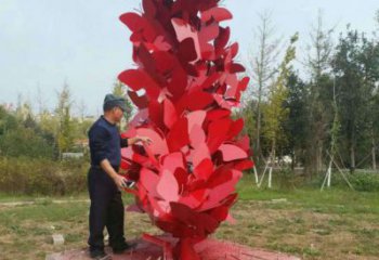 那曲公園花環雕塑